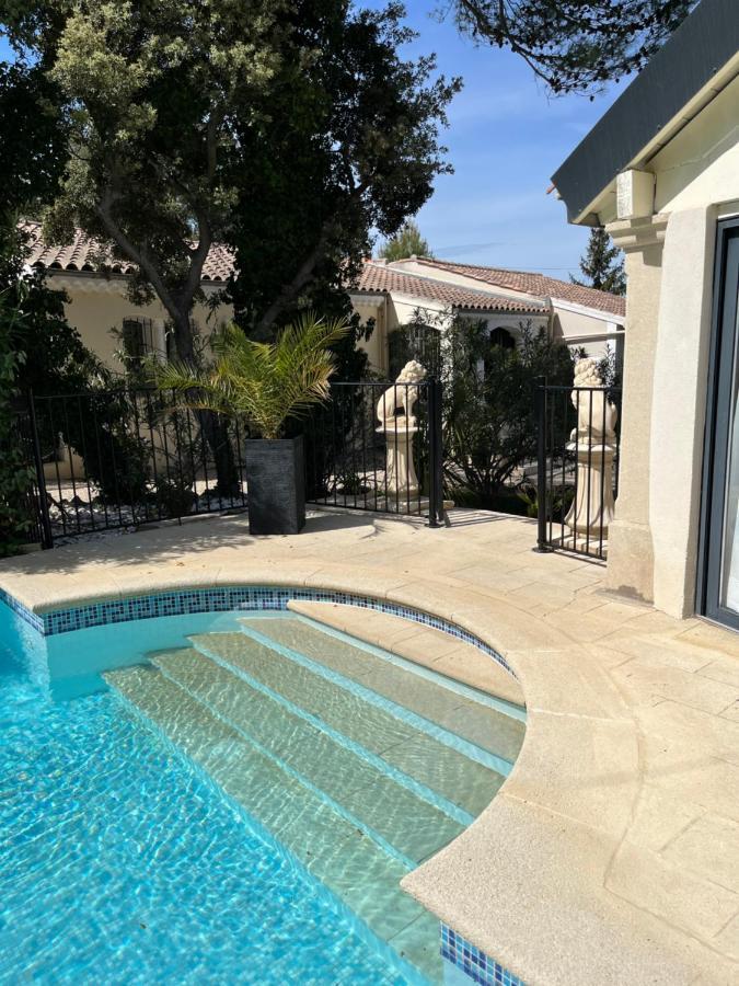 Gite Des Estelles "Axel" Avec Espace Jacuzzi Cavaillon Kültér fotó