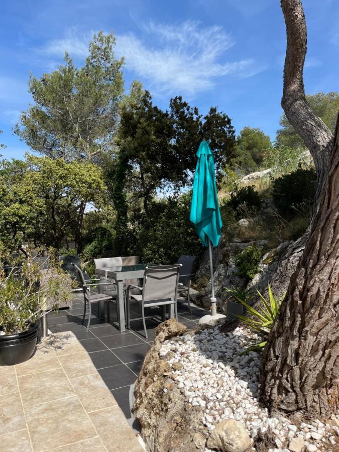 Gite Des Estelles "Axel" Avec Espace Jacuzzi Cavaillon Kültér fotó