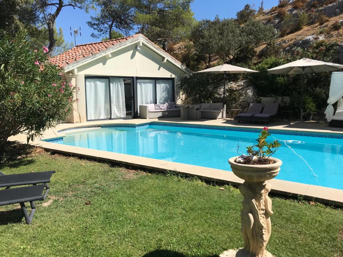 Gite Des Estelles "Axel" Avec Espace Jacuzzi Cavaillon Kültér fotó